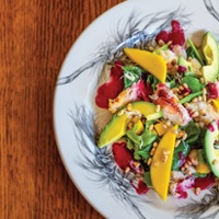 Dungeness crab salad with Asian pear, mango and avocado