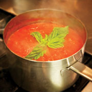 Pappa al pomodoro (Basic tomato sauce)