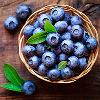 Blueberry corn salad