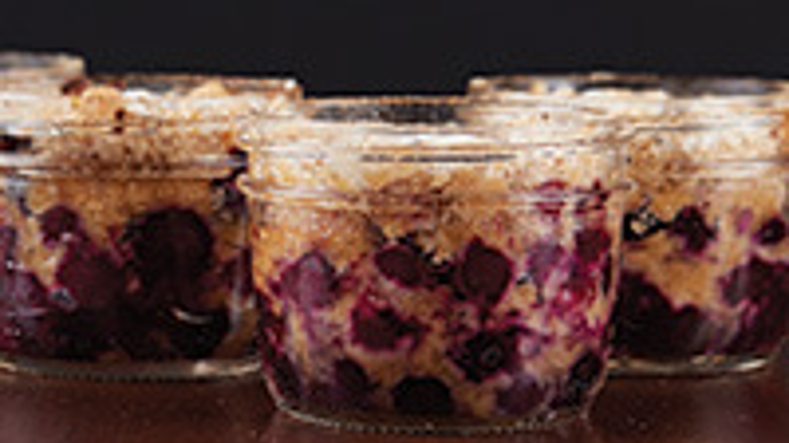 Blueberry and lavender crumble in jars