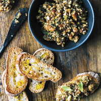 Almond, anchovy and fennel toasts