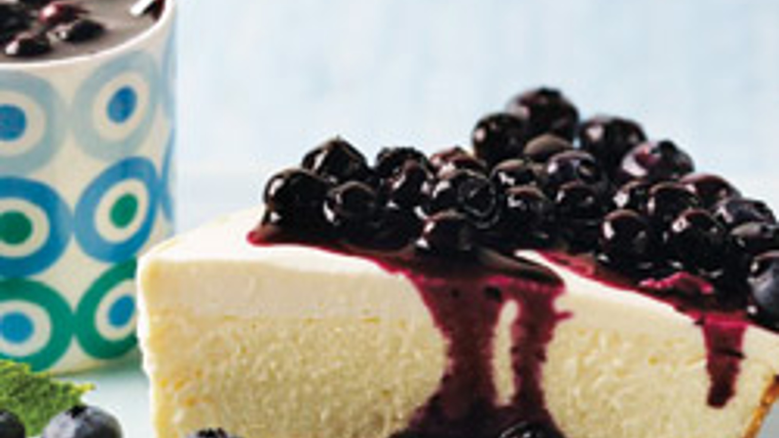 Blueberry cheesecake for calorie counters