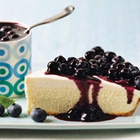 Blueberry cheesecake for calorie counters