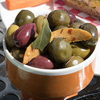 Marinated olives