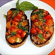 Grilled bread with fresh tomatoes and garlic