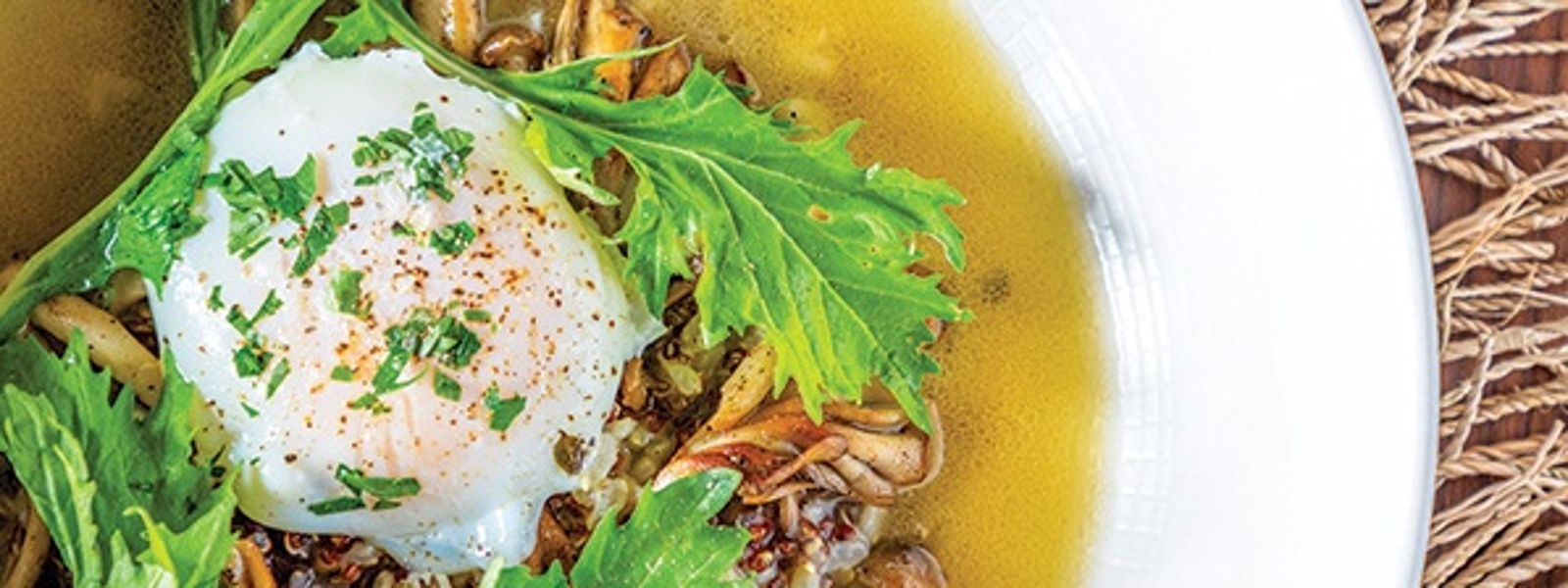 Savory grains with poached egg 