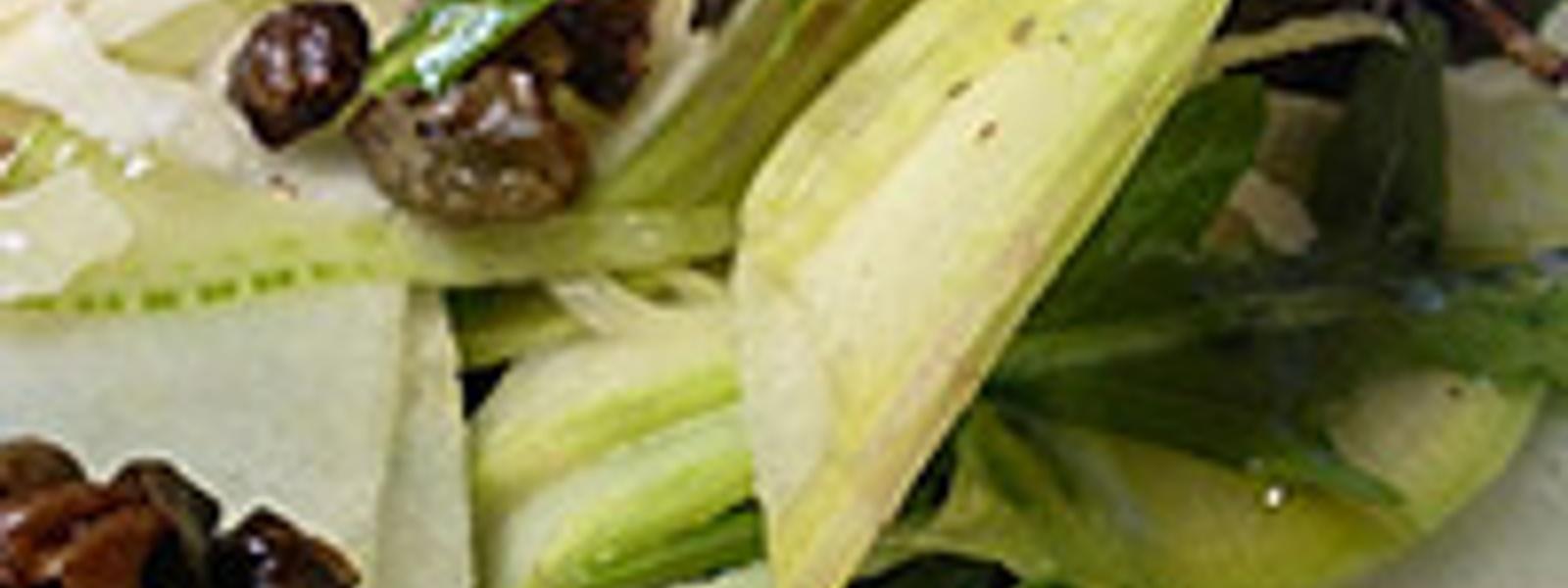 Kohlrabi salad