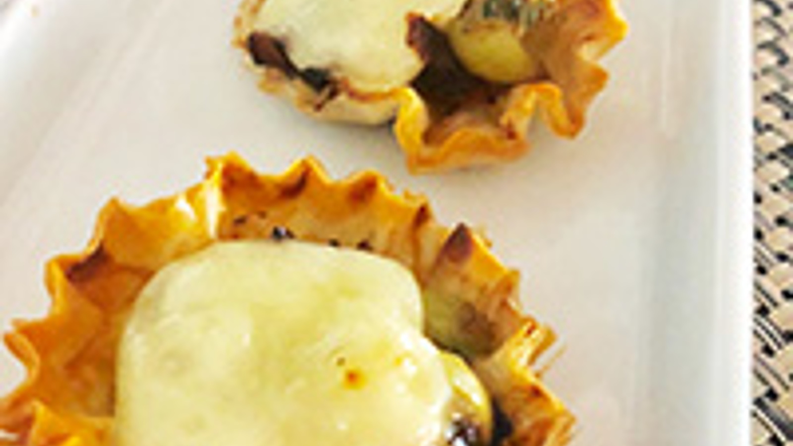 Grape and brie bites