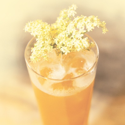 Foray's elderflower mocktail or cocktail