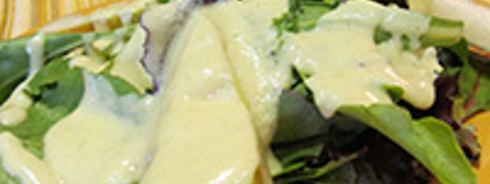 Creamy pear dressing