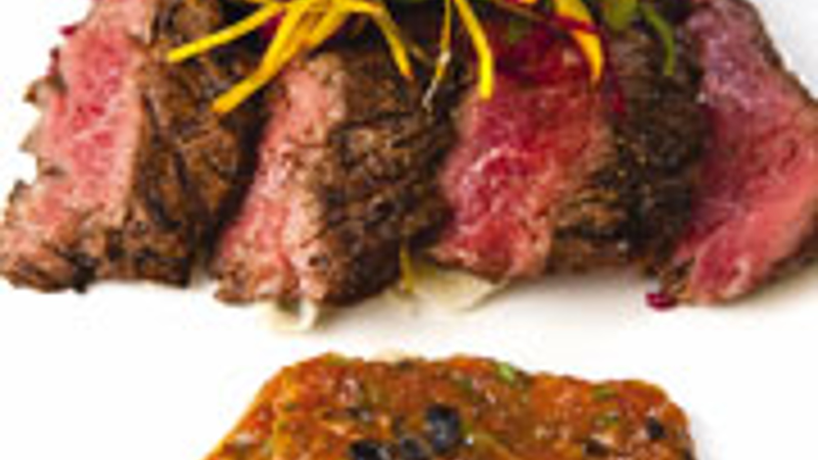 Chipotle skirt steak with fire-roasted tomato sauce