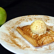 Apple tart with late-harvest Riesling ice cream