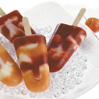 Swirly Bing cherry and yogurt ice pops